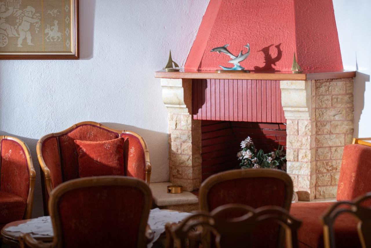 Thodoros Apartment Сикия Екстериор снимка