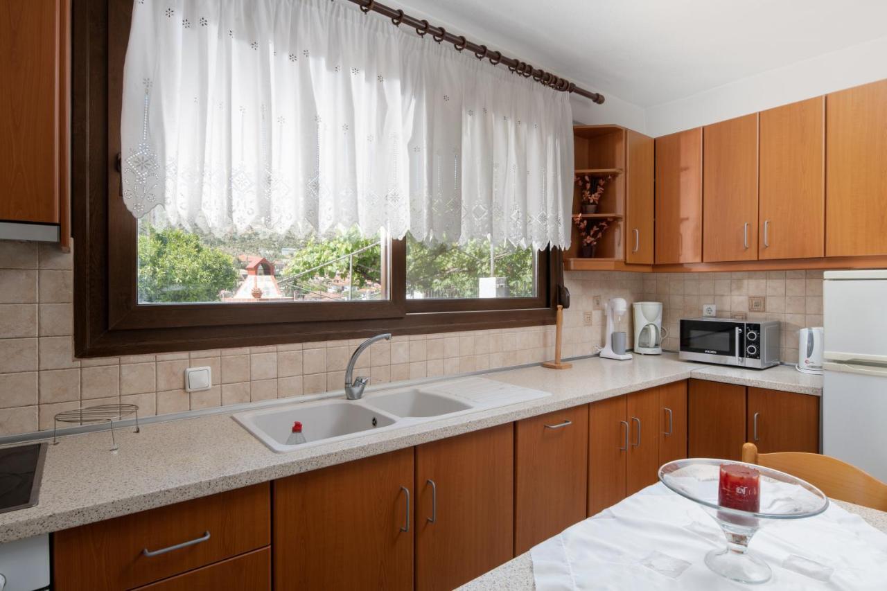 Thodoros Apartment Сикия Екстериор снимка